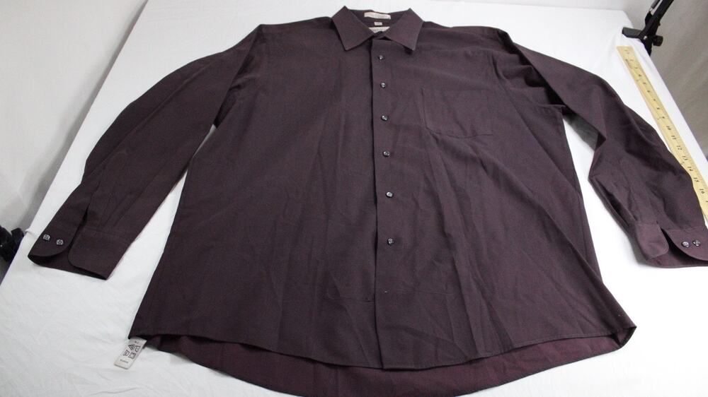 VTG Van Heusen Men 17 34/35 Pique Dress Shirt Burgundy Long Sleeve Button Up